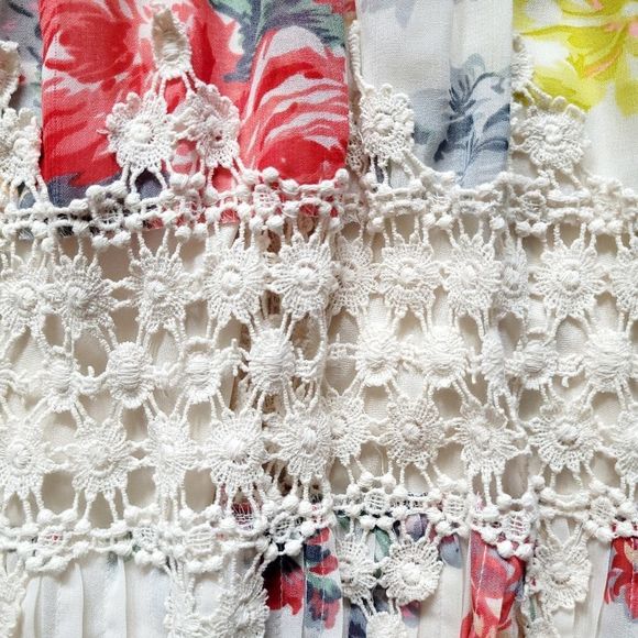 ANTHROPOLOGIE RANNA GILL Kalila Floral Women's Halter Lace Cottagecore Dress - Picture 7 of 12